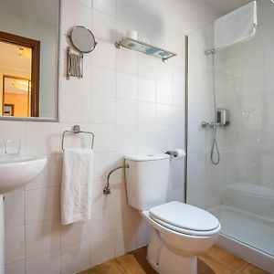 Habitación con Cama Queen